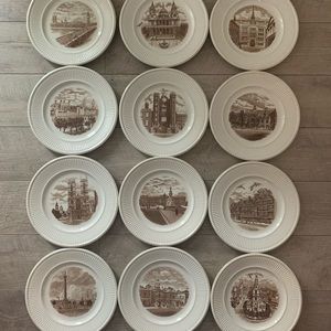 1st EDITION Wedgewood Plate Set of 12
